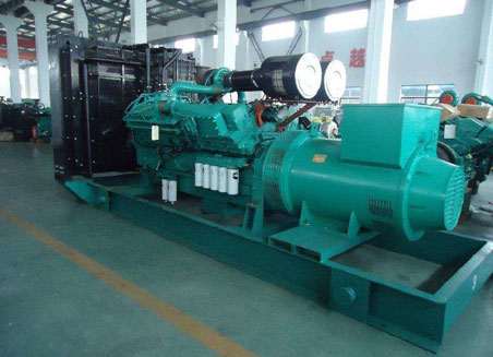 迪庆800kw康明斯柴油发电机组